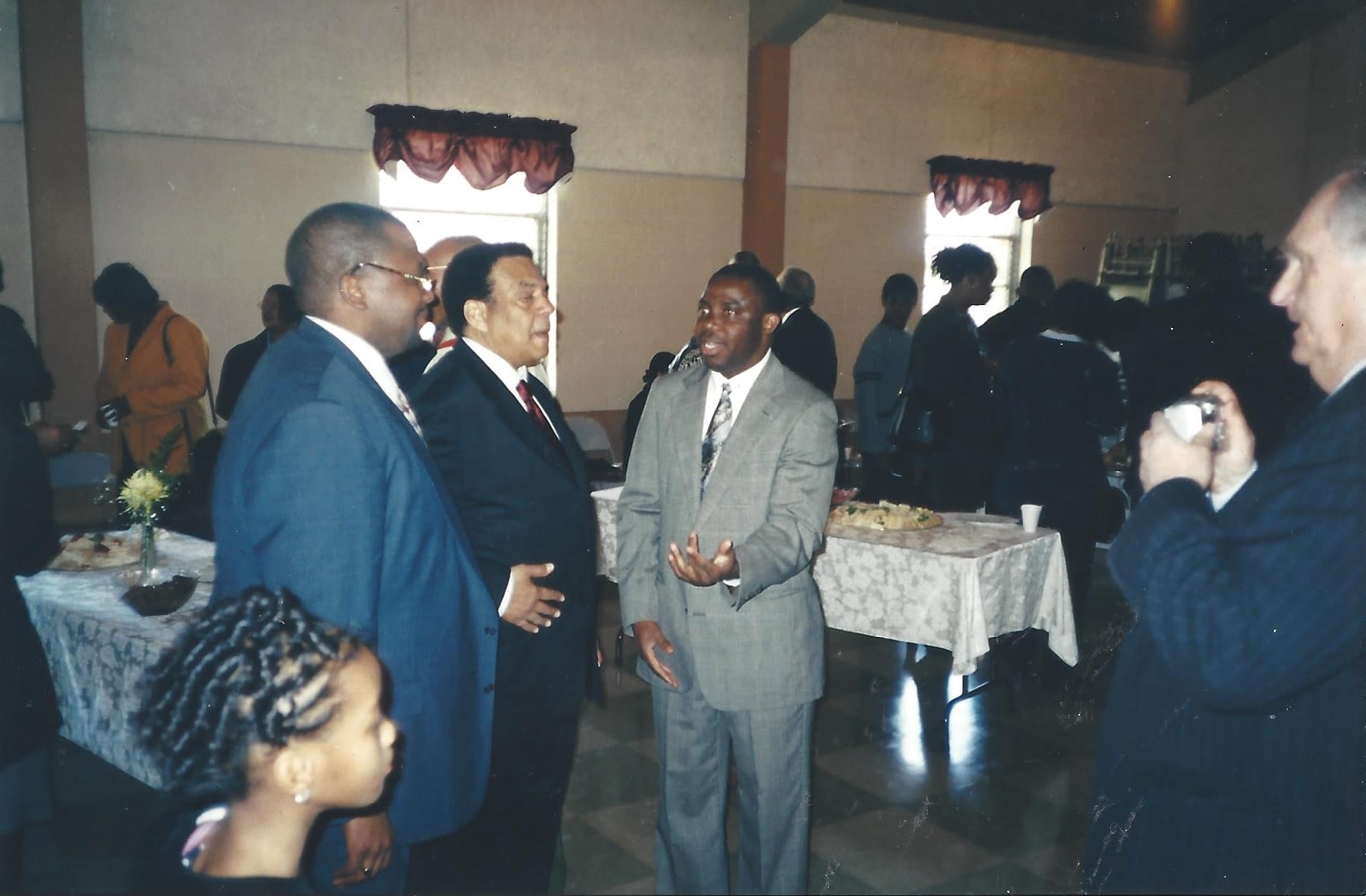 George Komi meets with the mayor of Atlanta